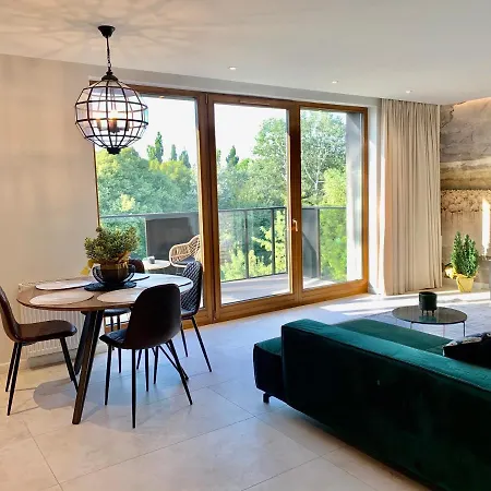 Baltic Riviera Apartments - Garden Sanctuary Retreat Danzica Esterno foto